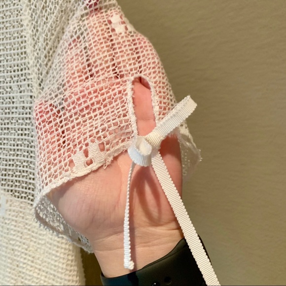 Luba by Hannah Payne Lace Overlay Top - Picture 4 of 7